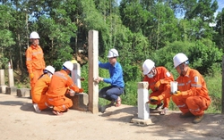 Ngành Điện chung tay xây dựng nông thôn mới