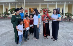 Phụ nữ thành phố Cảng “góp nắng” để biên cương thêm rực rỡ
