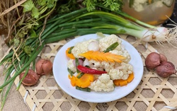 Làm súp lơ muối chua ăn chống ngán