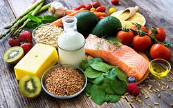 8 thực phẩm nên bổ sung vào mùa đông giúp tóc, da và móng khỏe 