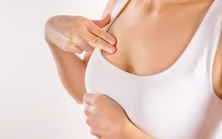 Chủ quan với khối u ở vú, người phụ nữ ngỡ ngàng khi phát hiện ung thư vú