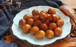 Trứng cút kho kiểu mới thơm ngon, đậm đà hao cơm phải biết!