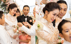 Khánh Thi bật khóc trong lễ ăn hỏi cùng Phan Hiển