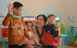 Chủ tịch Hội LHPN Việt Nam đánh giá cao những đóng góp của Giáo xứ Hoàng Nguyên trong hoạt động thiện nguyện