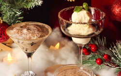 Tự pha chế 3 loại cocktail đón mùa lễ hội