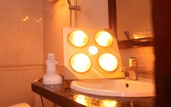 Mùa lạnh dùng đèn sưởi nhà tắm cần tránh 5 kiểu sử dụng sai lầm