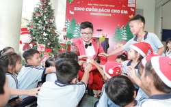 Gieo tình yêu sách vào trẻ em bằng món quà mùa Giáng sinh 