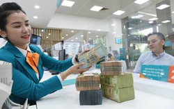 "Nóng" cuộc đua tăng lãi suất cuối năm: Ngân hàng Nhà nước ra biện pháp mạnh xử lý