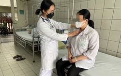 Người mẹ bị ung thư tuyến giáp vẫn sinh con khỏe mạnh