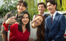 Nhã Phương trẻ trung trong ngày khai máy phim mới, hội ngộ dàn sao "Cây táo nở hoa"
