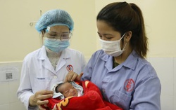 Cứu mẹ con sản phụ bị tiền sản giật nặng