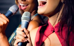 Bộ Y tế lên tiếng về đề xuất mở lại dịch vụ karaoke, vũ trường