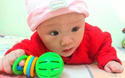 Điều kỳ diệu với em bé sinh non nhẹ cân nhất Việt Nam 
