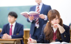 Nhật Bản: Lần đầu tiên tỷ lệ thí sinh nữ đậu vào trường y cao hơn nam