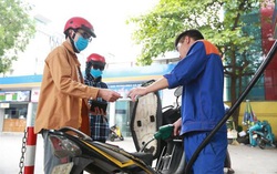 Giá xăng tăng lên sát mốc 27.000 đồng/lít