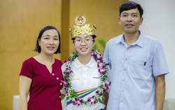 Bố mẹ nữ Quán quân "Đường lên đỉnh Olympia": Đồng hành cùng con làm chủ tương lai