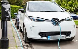 Cần chuẩn hóa trạm sạc xe điện tại khu chung cư để an toàn