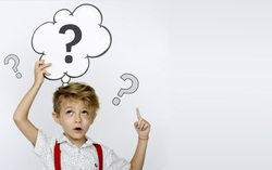 5 điều cha mẹ cần lưu tâm khi dạy con tư duy phản biện