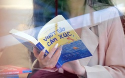  “Vượt bẫy cảm xúc” để đối mặt, vượt qua nỗi đau