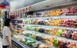 Siêu thị giảm giá tới 50% để "hút" khách hàng trong kỳ nghỉ lễ