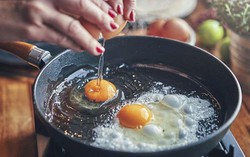 3 kiểu bữa sáng và 4 bữa tối hại gan thận