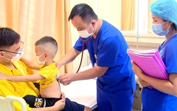 Bé 4 tuổi bị dị ứng nặng do nhiễm khuẩn 