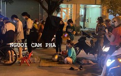 SEA Games 31: Người dân xếp hàng xuyên đêm chờ nhận vé Chung kết nữ Việt Nam - Thái Lan