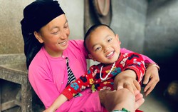 Báo chí vì bức tranh tương lai có trẻ em gái