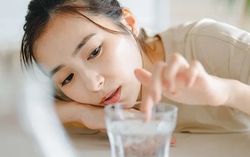 4 thói quen dùng điều hòa của dân công sở khiến da nhăn nheo, người nhanh ốm