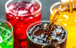 Những loại đồ uống nên hạn chế dùng để giải nhiệt