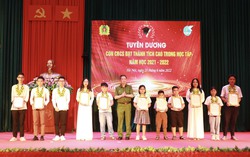 Cục C10 vinh danh gia đình tiêu biểu và con cán bộ, chiến sĩ đạt thành tích cao trong học tập 
