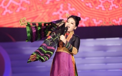 Ca sĩ Anh Thơ từng nản vì học hát khó quá, bừng tỉnh sau khi bị cô giáo mắng 
