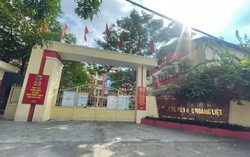 Hàng trăm phụ huynh ở Hà Nội sốc khi con “bỗng dưng” bị chuyển trường