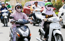 Vì sao nhiều người chịu đi làm xa hàng chục km dù xót xăng, đau lưng?