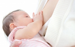 5 cách đơn giản nhưng hiệu quả giúp mẹ khỏi tắc tia sữa, phòng tránh áp xe vú