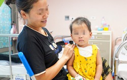 Đắp lá cây trị bỏng, trẻ bị nhiễm trùng, vết thương lở loét