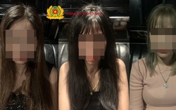 Bắt quả tang nhóm nam nữ "đập đá" trong quán karaoke