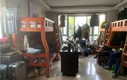 Căn hộ 22 người ở Thượng Hải và những số phận "bên lề" 