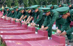 Nhiều hoạt động thiết thực, ý nghĩa tại triển lãm “75 năm đền ơn đáp nghĩa”