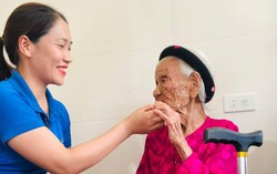 Xúc động bài thơ của người cựu chiến binh viết về mẹ liệt sĩ