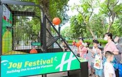 10.000 người tham dự Lễ hội Cười vang chào đón du lịch trở lại