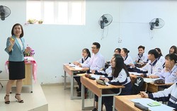 Bộ GD&ĐT khẳng định không bắt buộc kiểm tra trắc nghiệm môn Ngữ văn