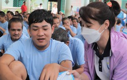 Tiểu thương 52 chợ truyền thống tại TPHCM chung tay xoa dịu những phận đời bất hạnh