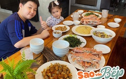 Lê Phương khoe 2 con cưng hết nấc bên mâm đồ ăn hoành tráng, bạn bè thèm "món ruột" của chồng cô