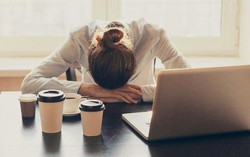 8 thói quen khiến bạn già đi nhanh hơn 