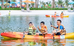 Đến “biển trong lòng Hà Nội”, thỏa sức xả hơi từ sáng tới đêm