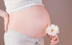 Mẹ bầu tăng cân trong thai kỳ thế nào là hợp lý? 