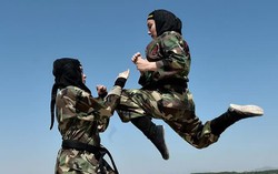 Phụ nữ Iran gây ấn tượng khi trở thành Ninja