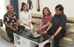 Nghệ sĩ Chí Tâm: "Vợ đối với tôi rất tốt, luôn đồng hành cùng tôi"