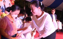 Bình Dương: Trung thu yêu thương với trẻ mồ côi, khó khăn